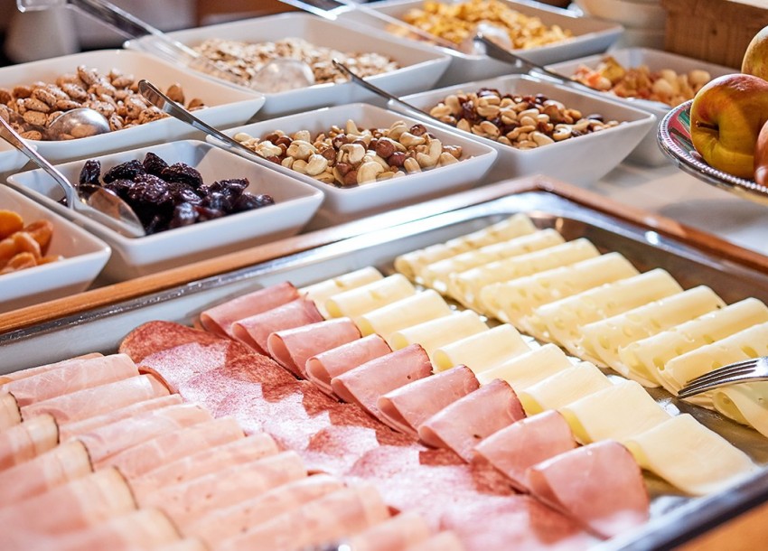 Käse- und Wurstplatte