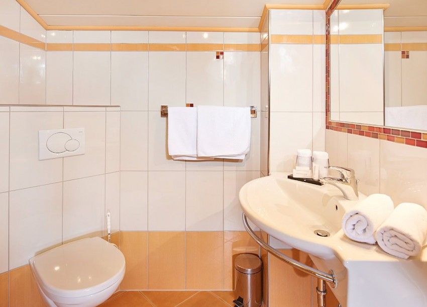 Großes Badezimmer im Das Gertraud